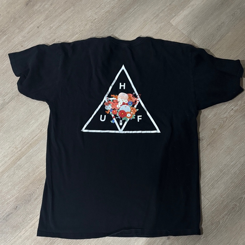 3/10 HUF Black Short Sleeve Tee with Floral Triangle Design
